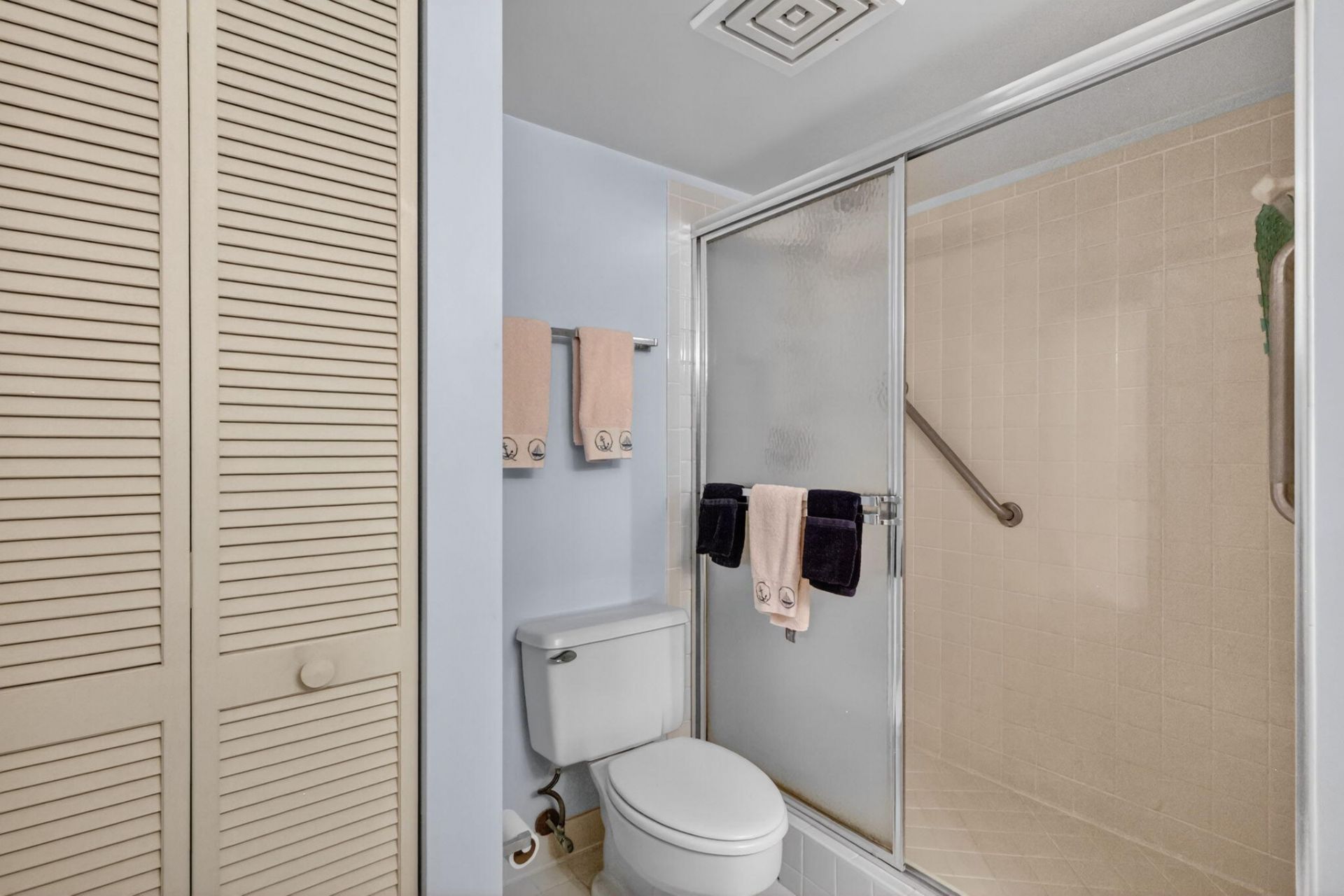 9650 S Ocean Drive, Unit 210, Jensen Beach, FL 34957 Photo
