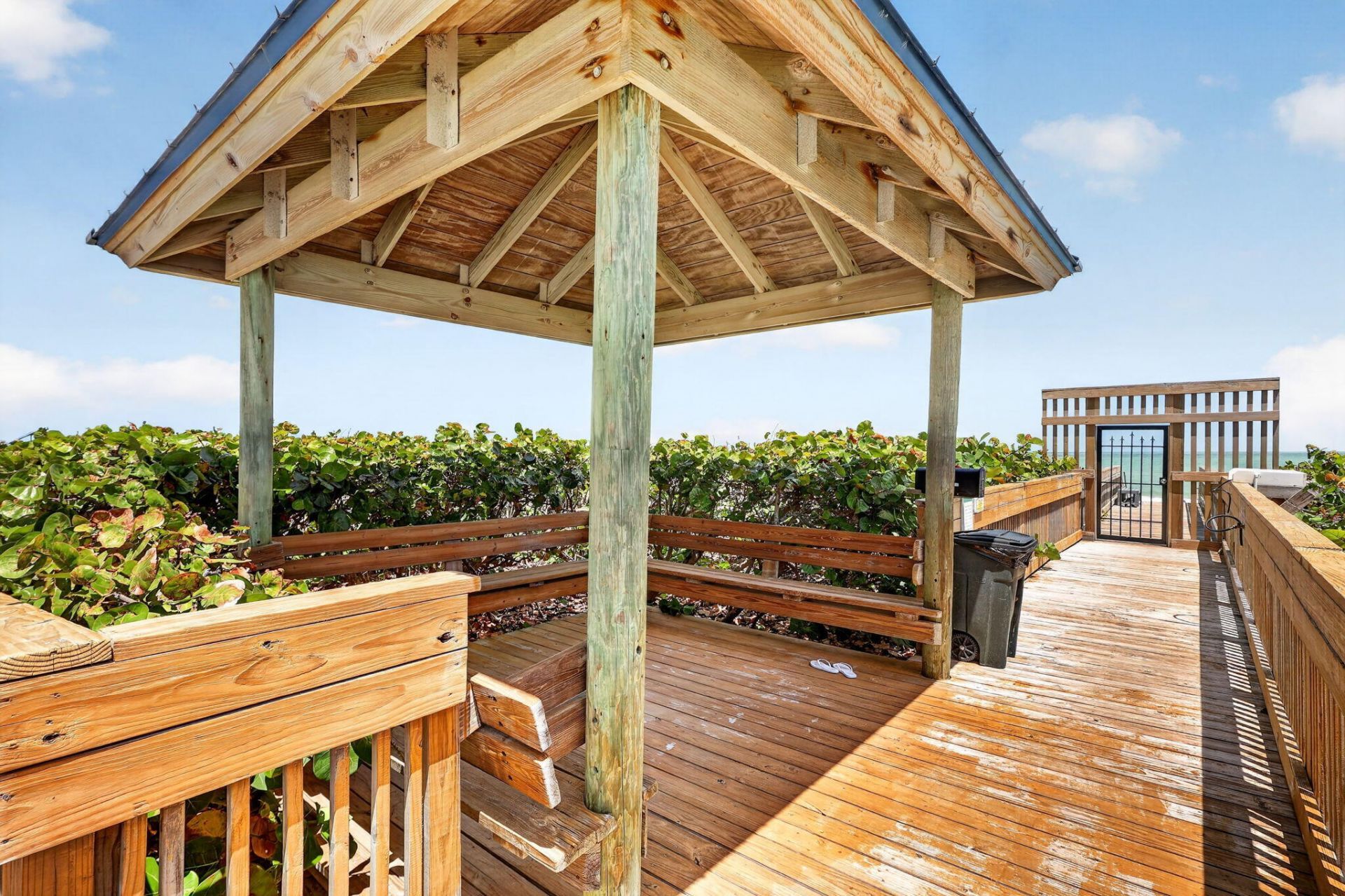 9650 S Ocean Drive, Unit 210, Jensen Beach, FL 34957 Photo