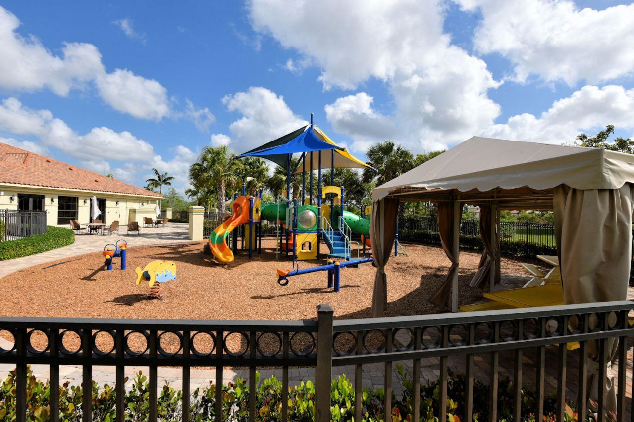 3001 Strada Court, Royal Palm Beach, FL 33411 Photo
