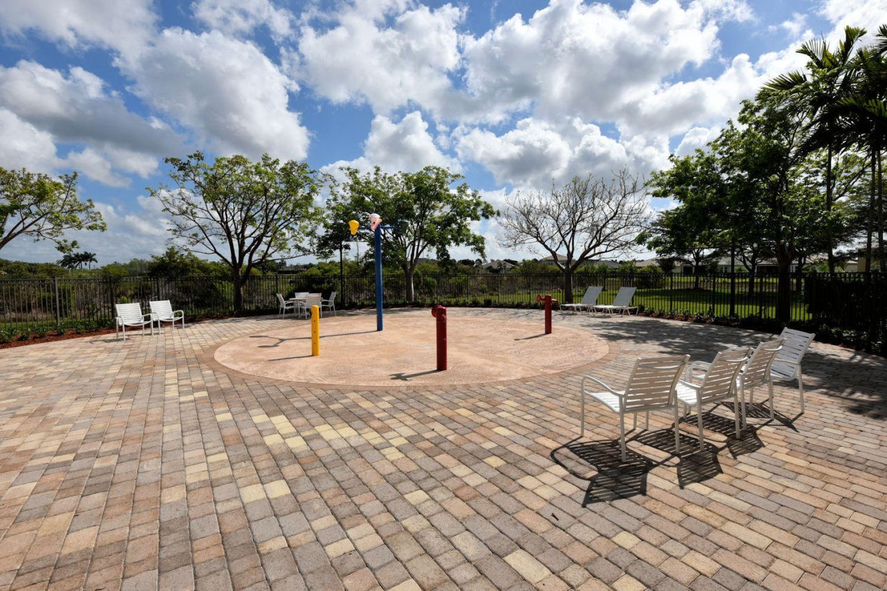 3001 Strada Court, Royal Palm Beach, FL 33411 Photo