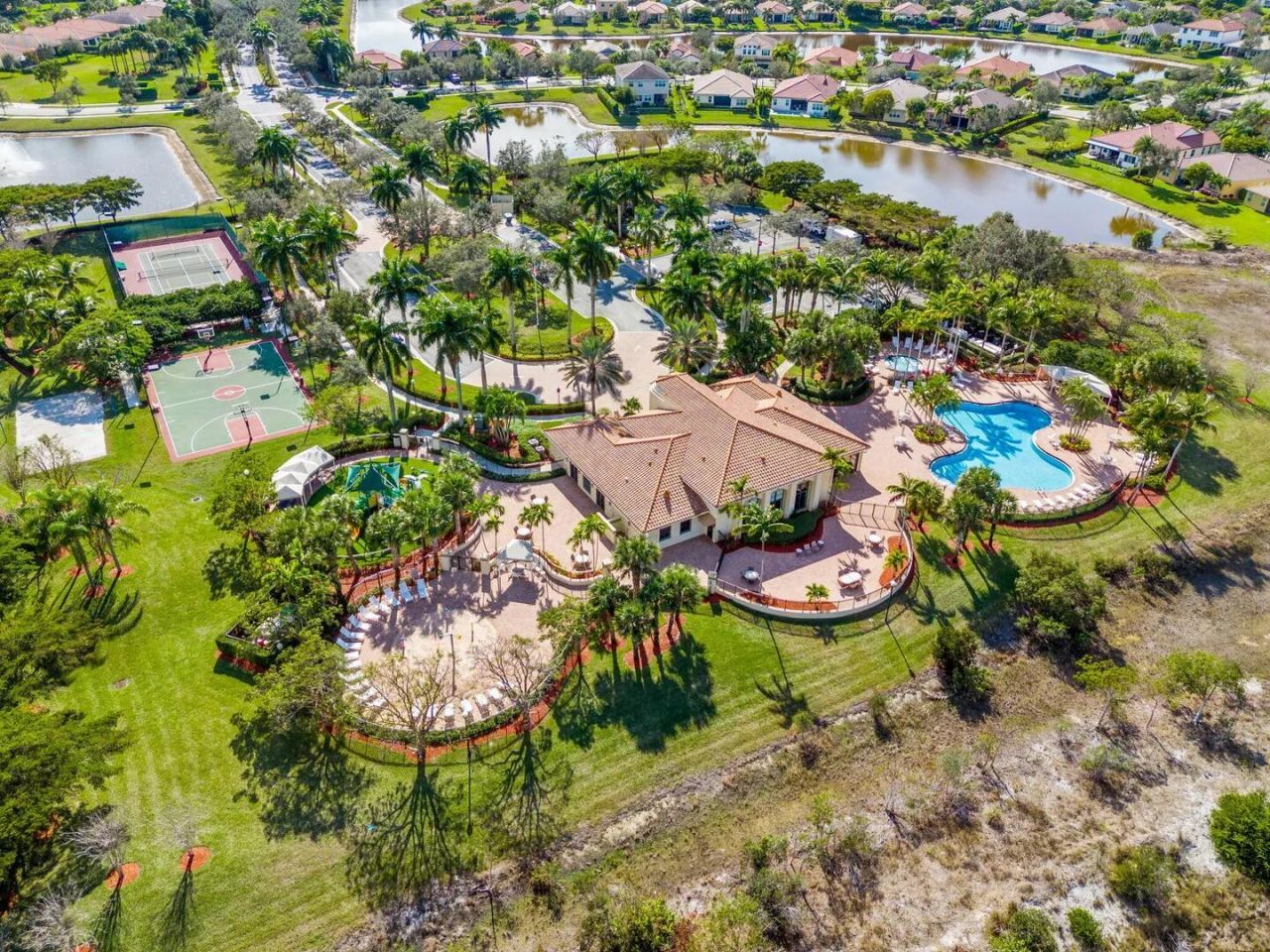 3001 Strada Court, Royal Palm Beach, FL 33411 Photo