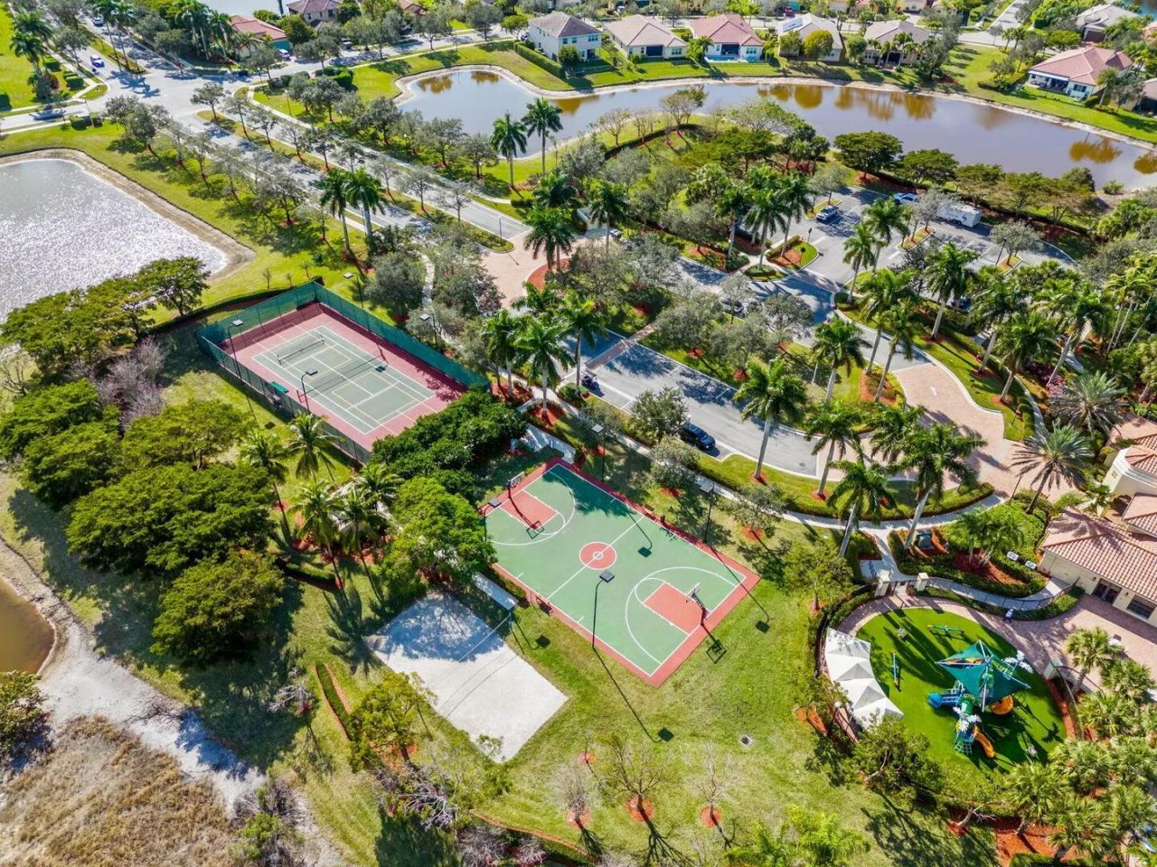 3001 Strada Court, Royal Palm Beach, FL 33411 Photo