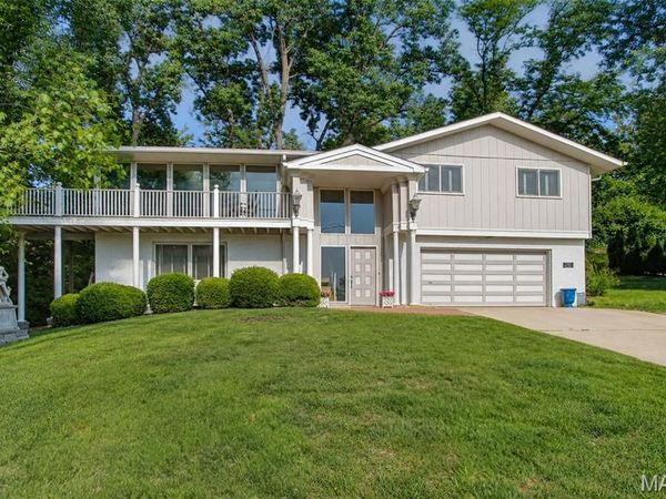 590 Watch Hill Road , Collinsville, IL 62234