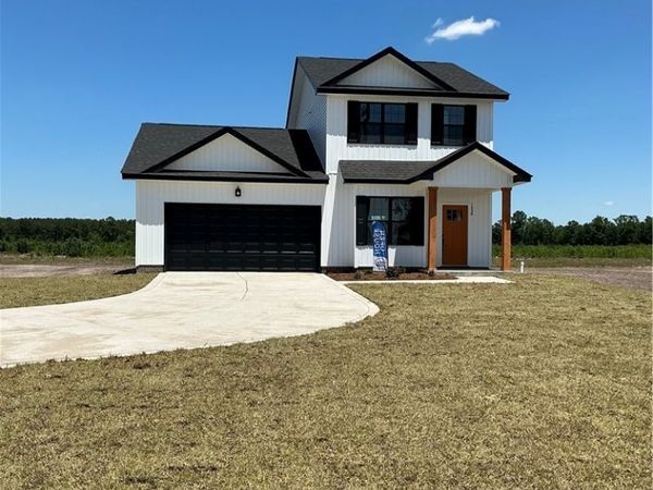 1438 W Parkton Tobemory Road W, Parkton, NC 28371