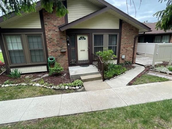 40524 Newport Drive, Plymouth Twp, MI 48170