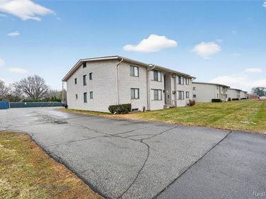 32684 Mound, Macomb Twp, MI 48092
