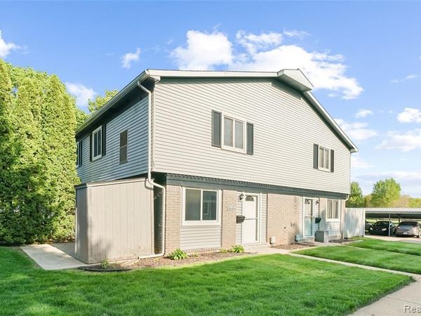 41257 S Woodbury Green Drive, Van Buren Twp, MI 48111