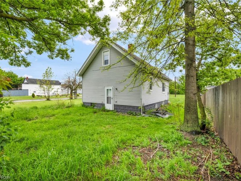 1714 Long Avenue, Lorain, OH 44052 Photo 5
