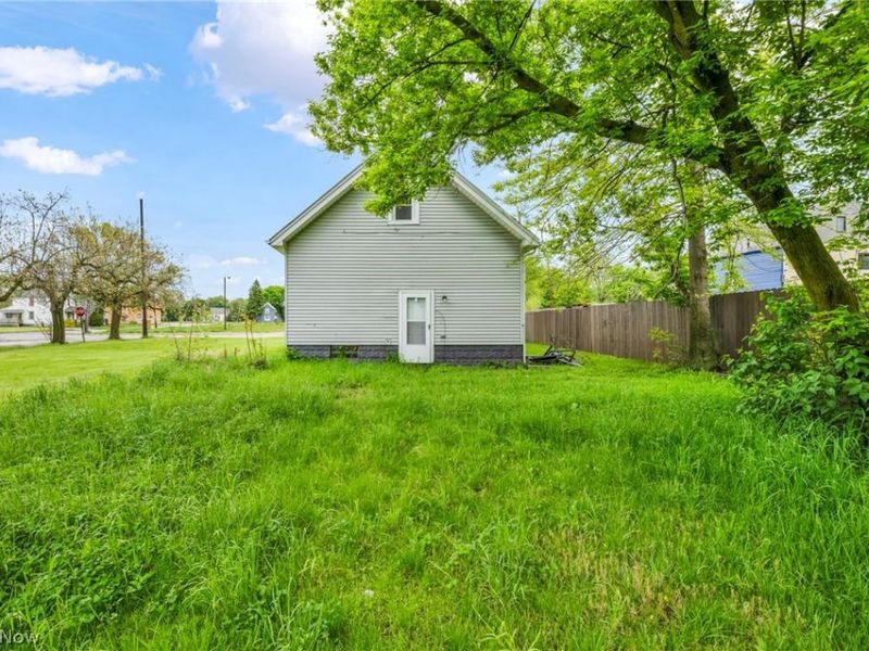 1714 Long Avenue, Lorain, OH 44052 Photo 6