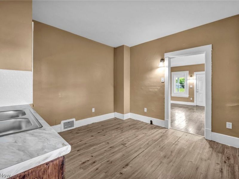 1714 Long Avenue, Lorain, OH 44052 Photo 8
