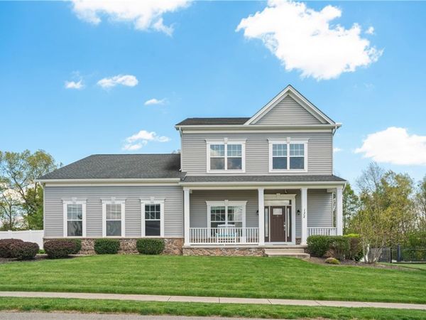 132 Olivia Avenue, Mars, PA 16046