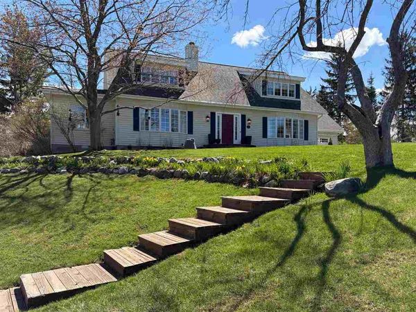 345 Foxwood Lane, Petoskey, MI 49770