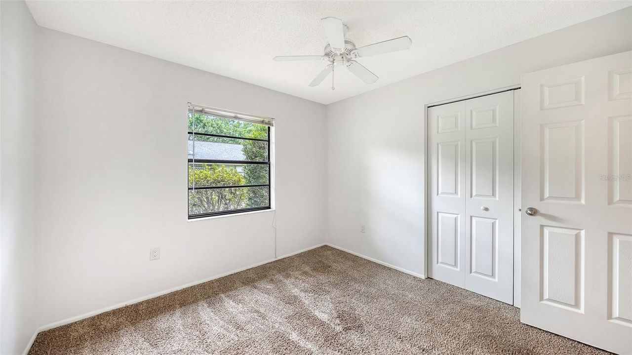 5010 Barrington Circle, Unit 2001, Sarasota, FL 34234 Photo