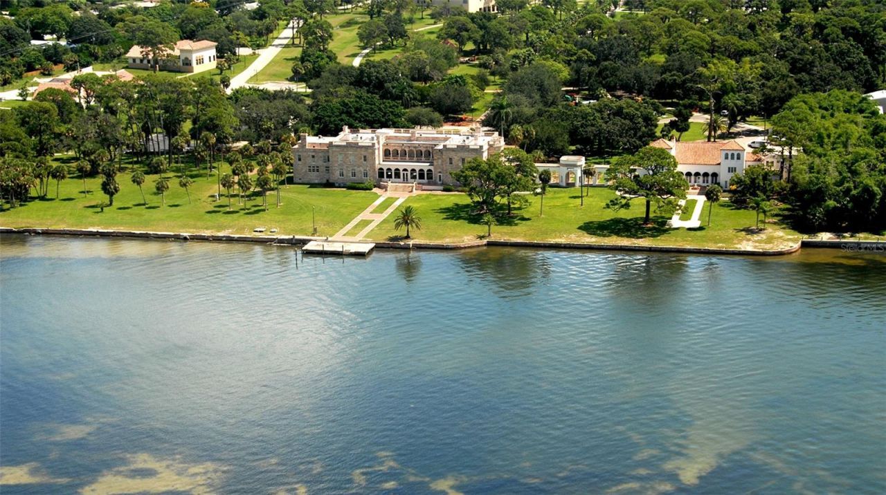 5010 Barrington Circle, Unit 2001, Sarasota, FL 34234 Photo