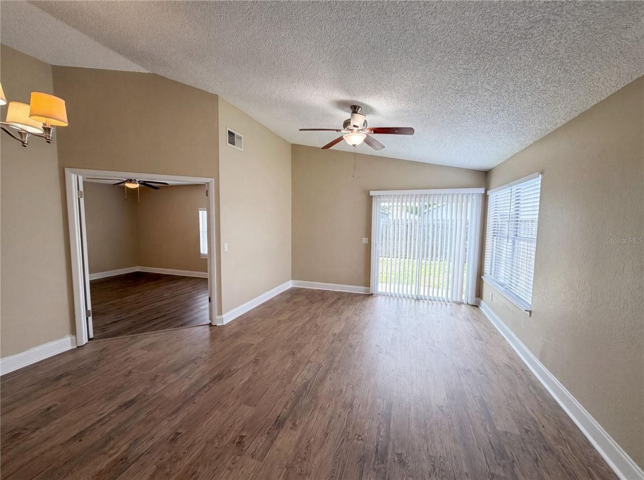 5447 Blueberry Drive, Orlando, FL 32811 Photo