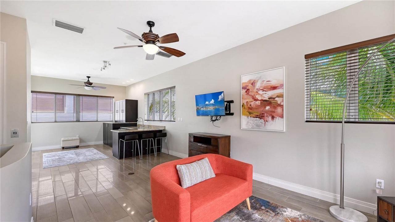 235 Cocoanut Avenue, Unit 113C, Sarasota, FL 34236 Photo