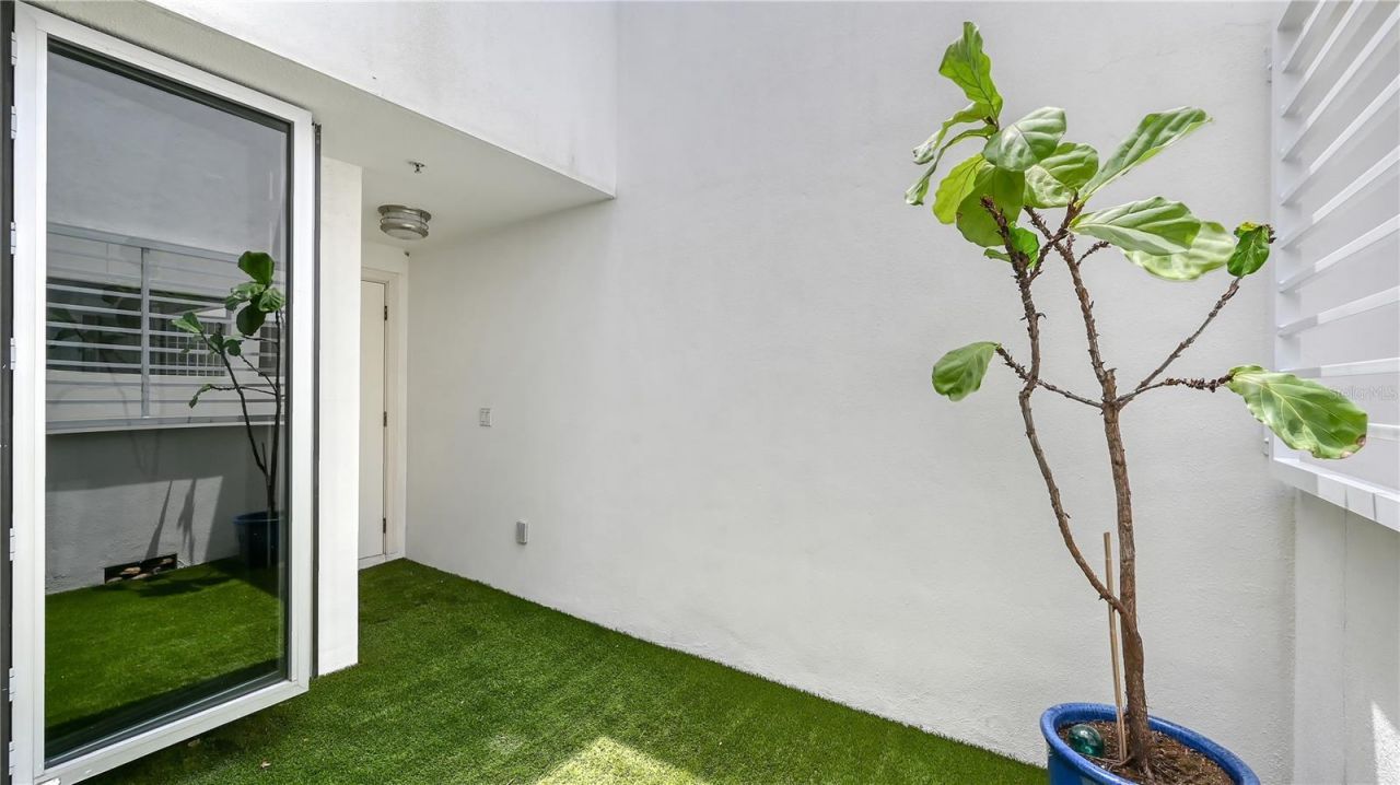 235 Cocoanut Avenue, Unit 113C, Sarasota, FL 34236 Photo