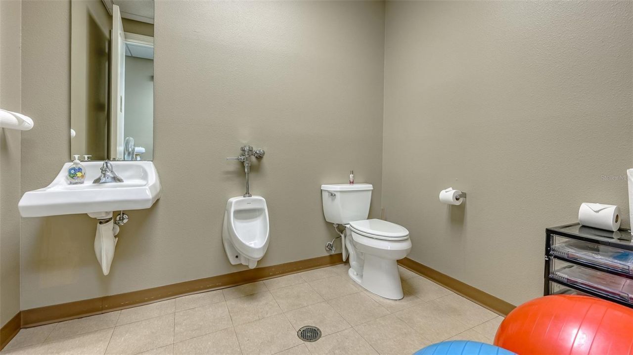 235 Cocoanut Avenue, Unit 113C, Sarasota, FL 34236 Photo