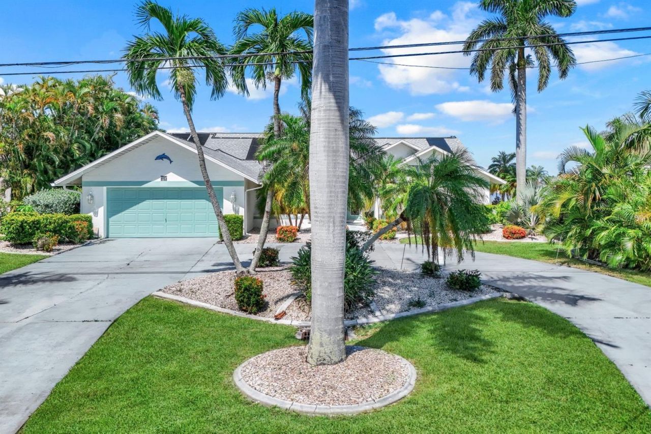 719 El Dorado Parkway W, Cape Coral, FL 33914 Photo