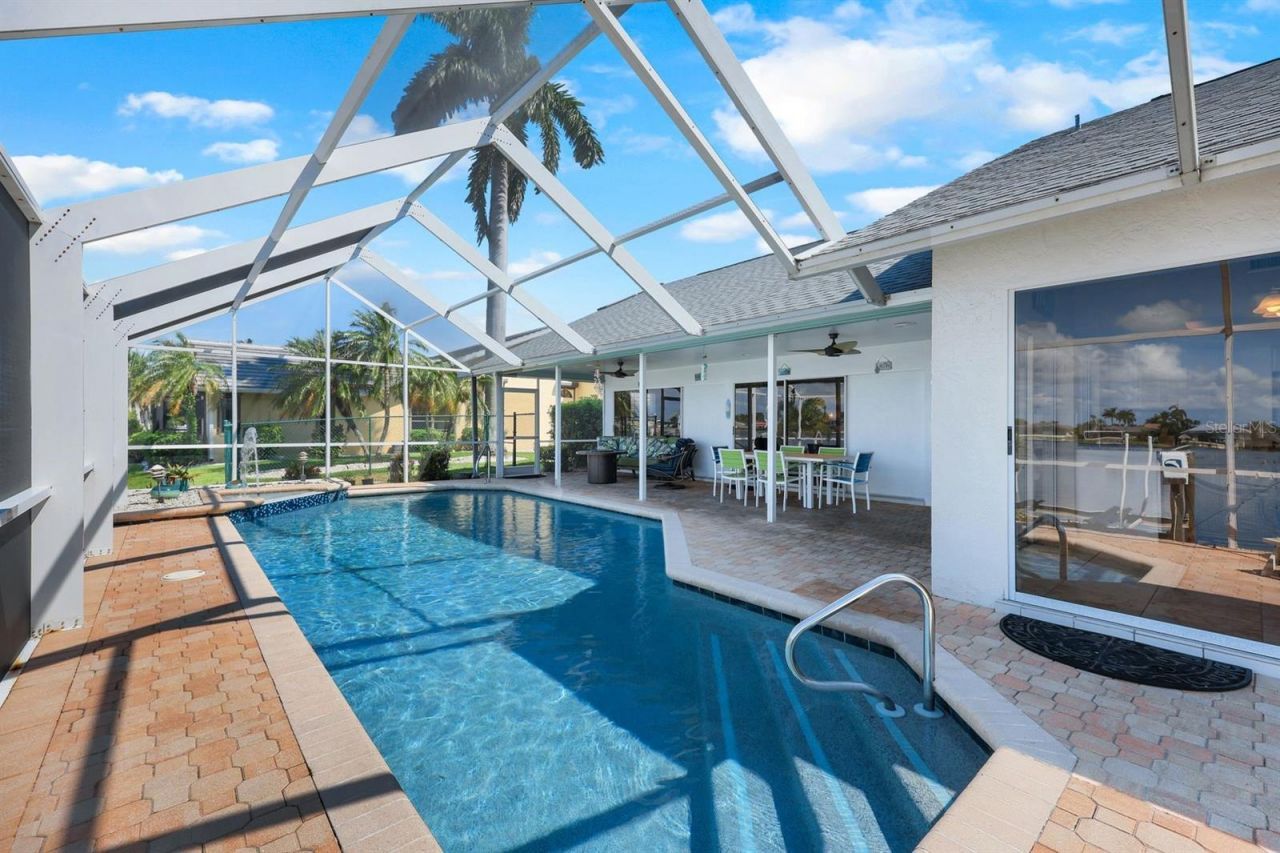 719 El Dorado Parkway W, Cape Coral, FL 33914 Photo