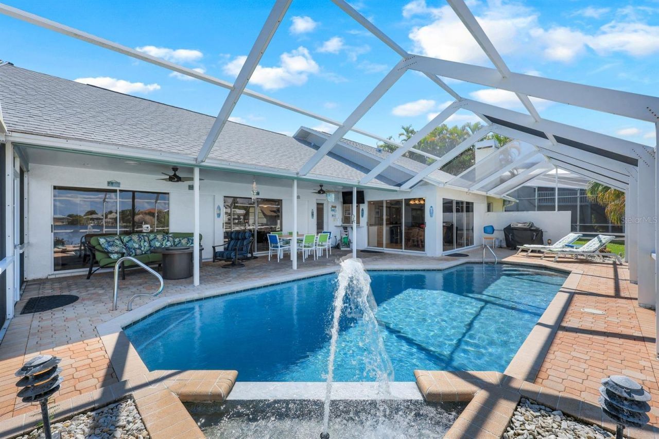719 El Dorado Parkway W, Cape Coral, FL 33914 Photo