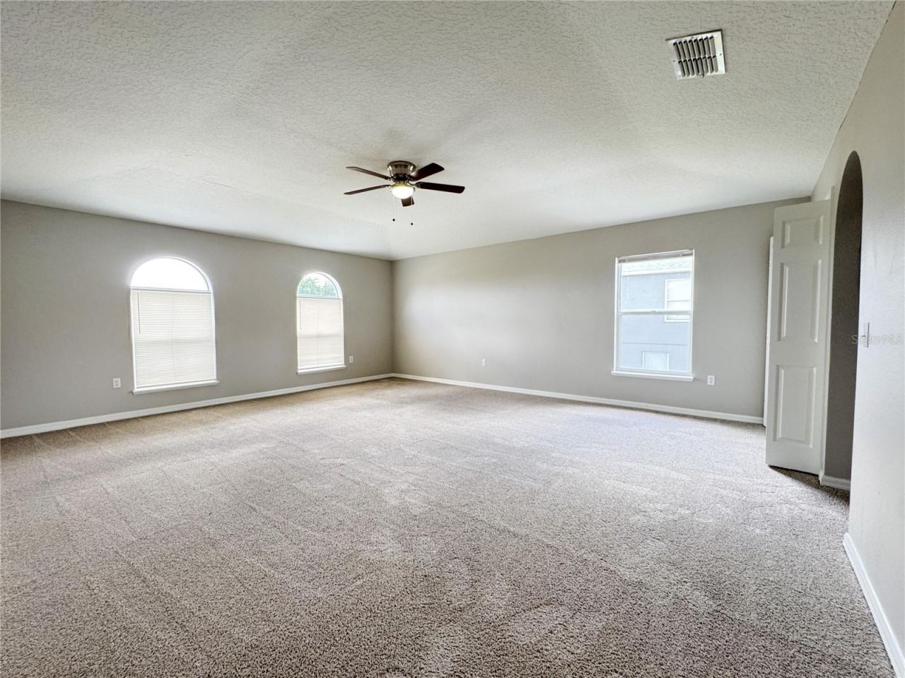 1795 Sunset Ridge Drive, Mascotte, FL 34753 Photo