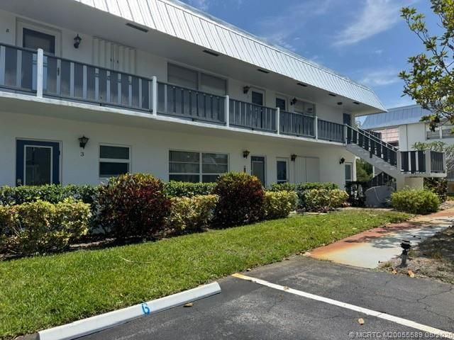 2929 SE Ocean Boulevard, Unit 130-6, Stuart, FL 34996 Photo