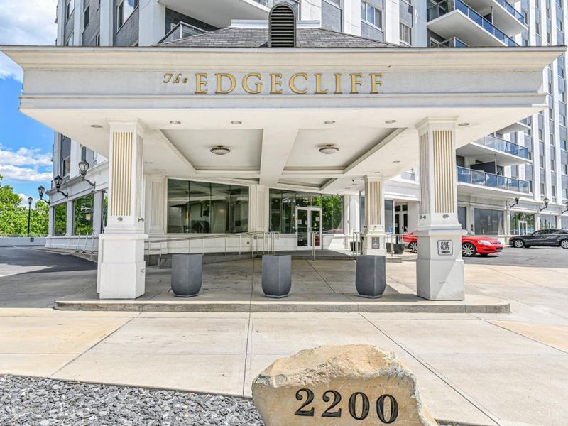 2200 Victory Parkway, Unit 2307, Cincinnati, OH 45206 Photo 1