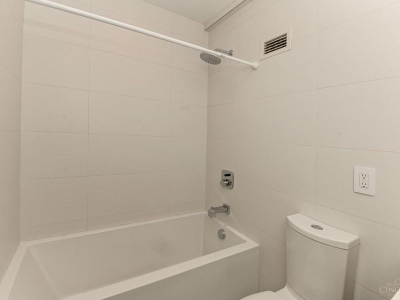 2200 Victory Parkway, Unit 2307, Cincinnati, OH 45206 Photo 26