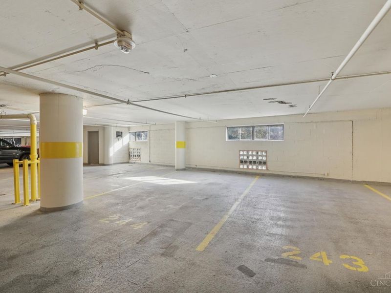 2200 Victory Parkway, Unit 2307, Cincinnati, OH 45206 Photo 38