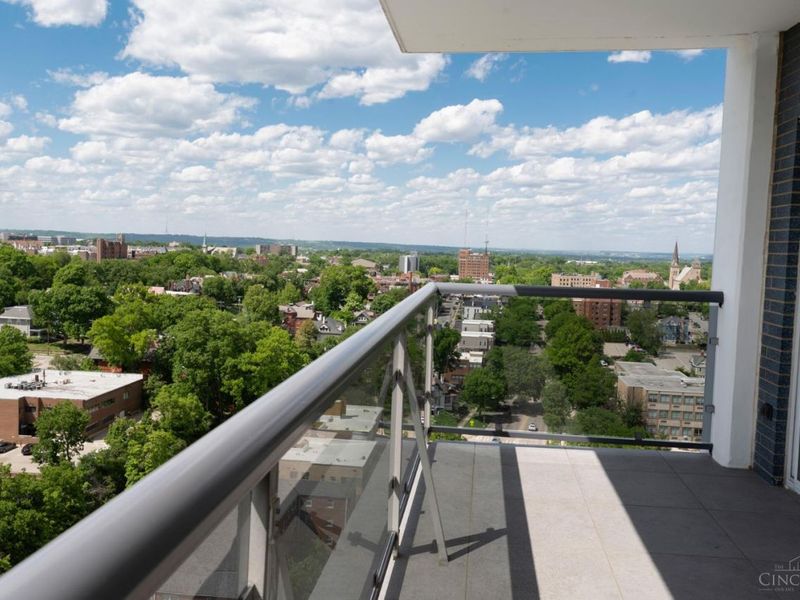 2200 Victory Parkway, Unit 2307, Cincinnati, OH 45206 Photo 5