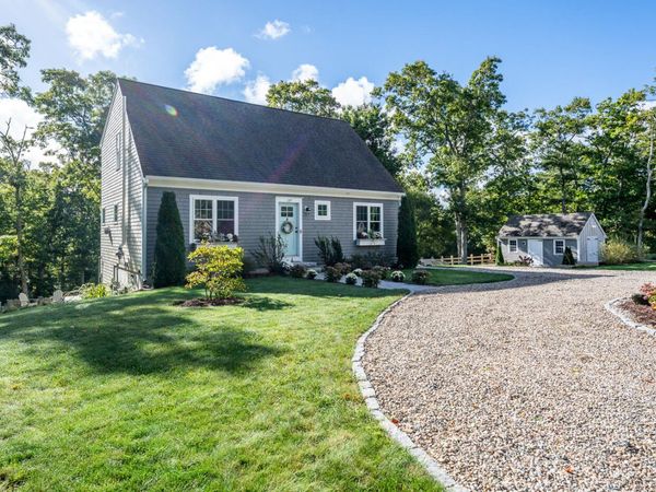 137 Falmouth-Sandwich Road, Mashpee, MA 02649