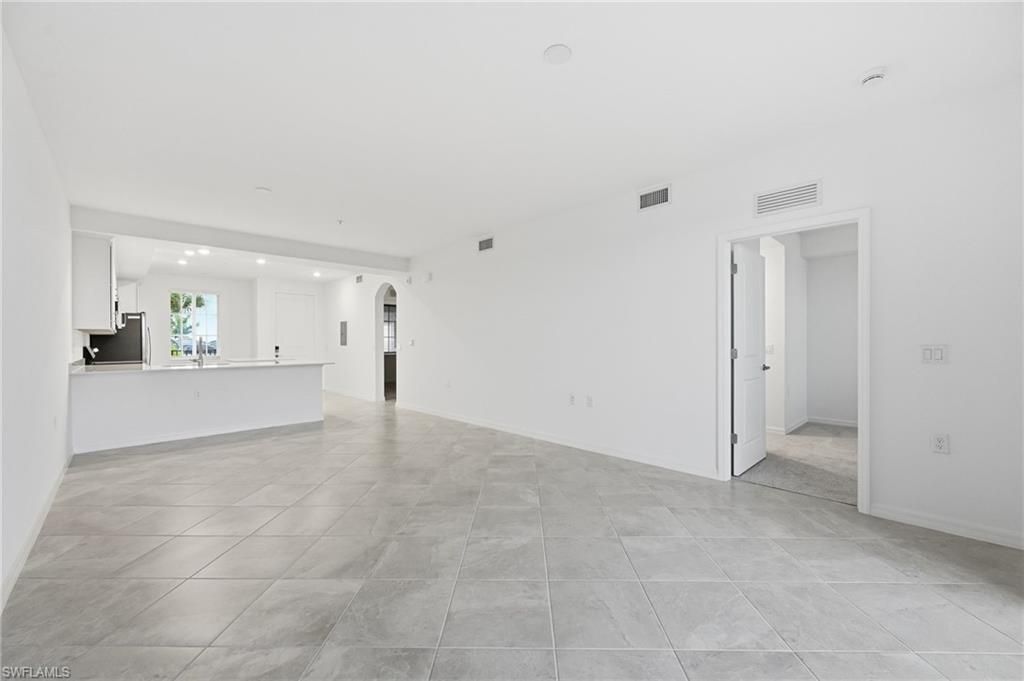 5491 Double Eagle Cir , Unit 3715, Ave Maria, FL 34142 Photo