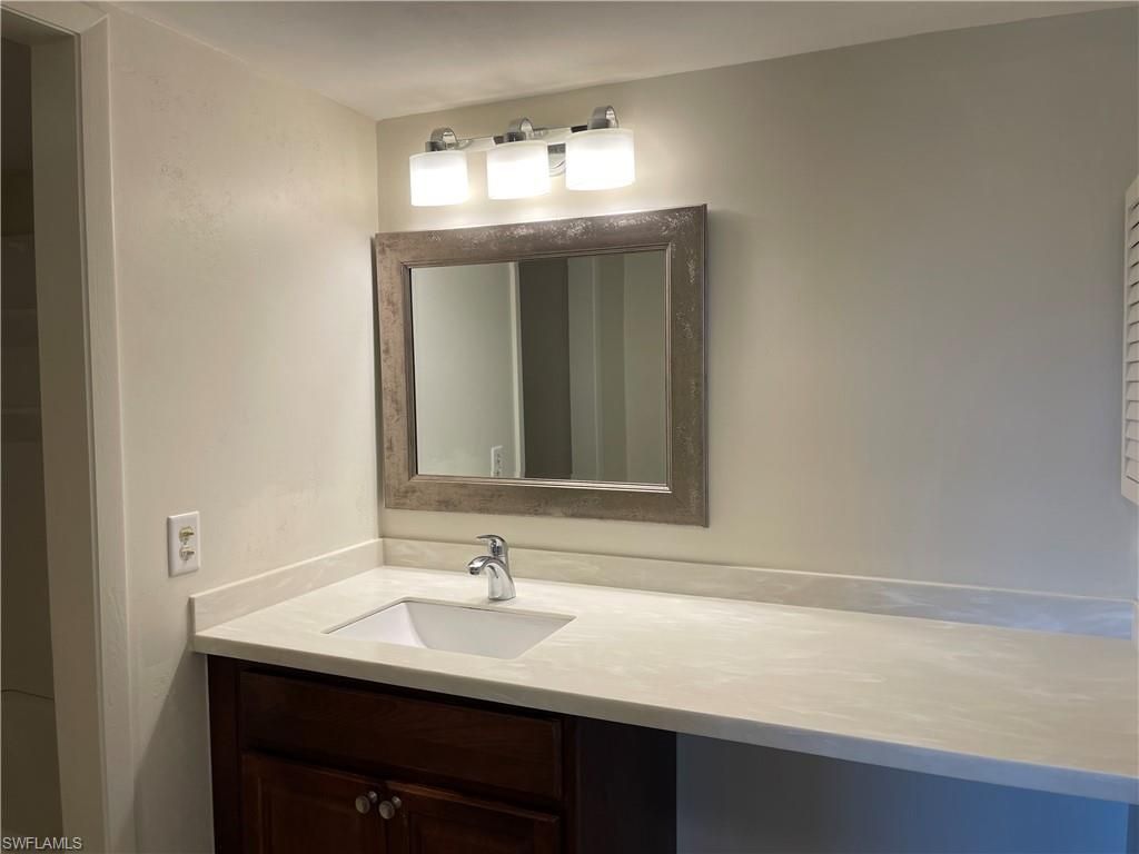 2079 Barkeley Ln, Unit 19, Fort Myers, FL 33907 Photo