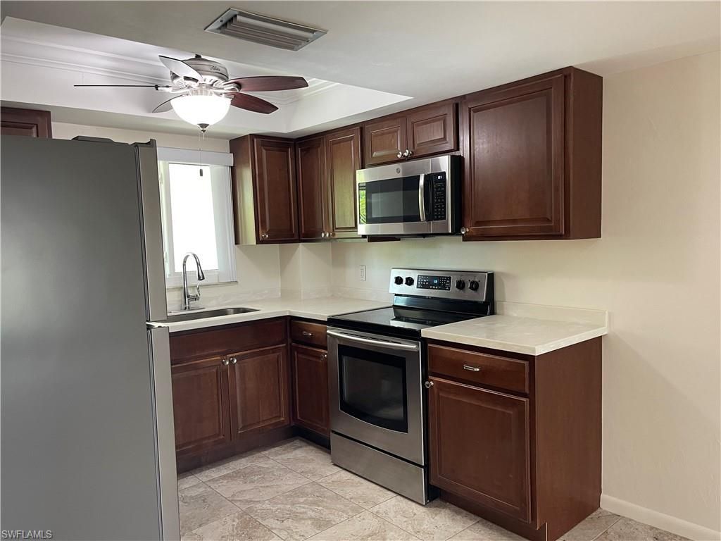 2079 Barkeley Ln , Unit 19, Fort Myers, FL 33907 Photo