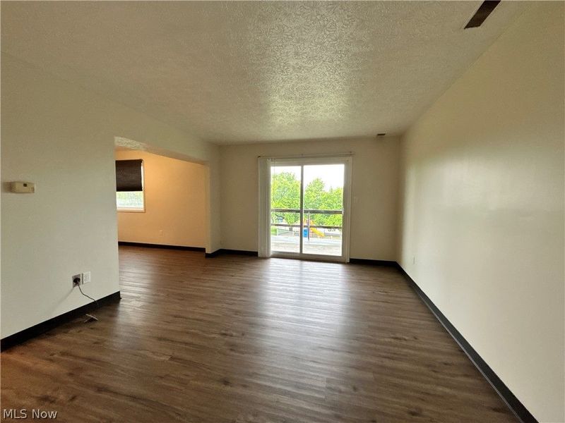 623 Lovers Lane, Unit B-3, Steubenville, OH 43953 Photo 3