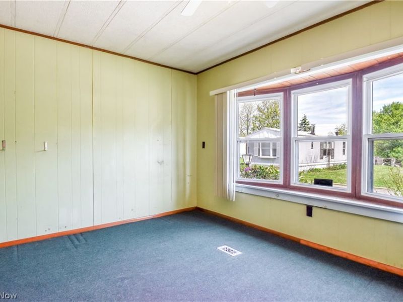 112 Lakeside Way SW, Warren, OH 44481 Photo 11