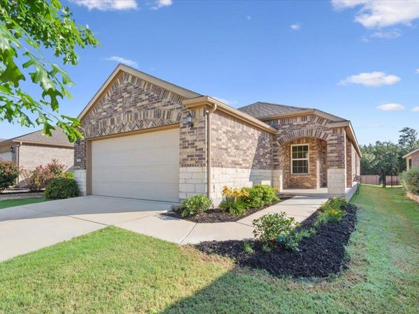 519 Rockport ST , Georgetown, TX 78633