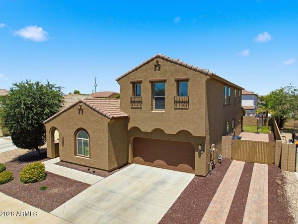 1876 E AZALEA Court, Gilbert, AZ 85298