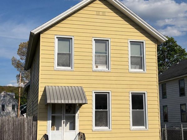 422 4th Avenue, Troy, NY 12182