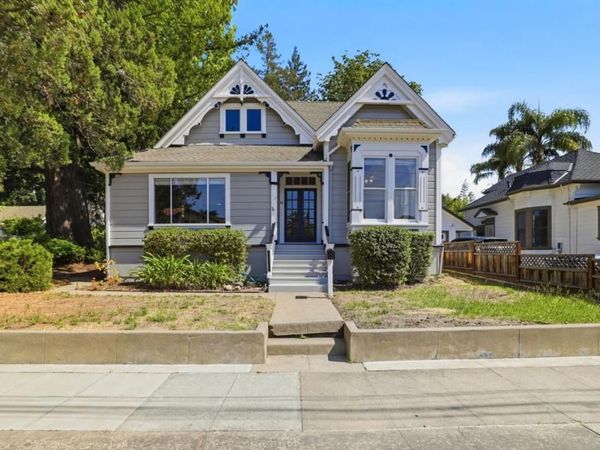 54 Whitney Avenue, Los Gatos, CA 95030