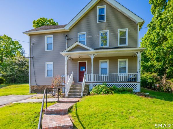 14 White Oak, Plainville, CT 06062