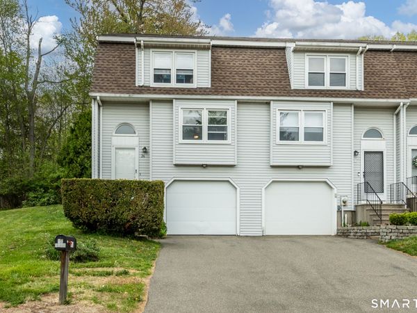 26 Kowal, Newington, CT 06111