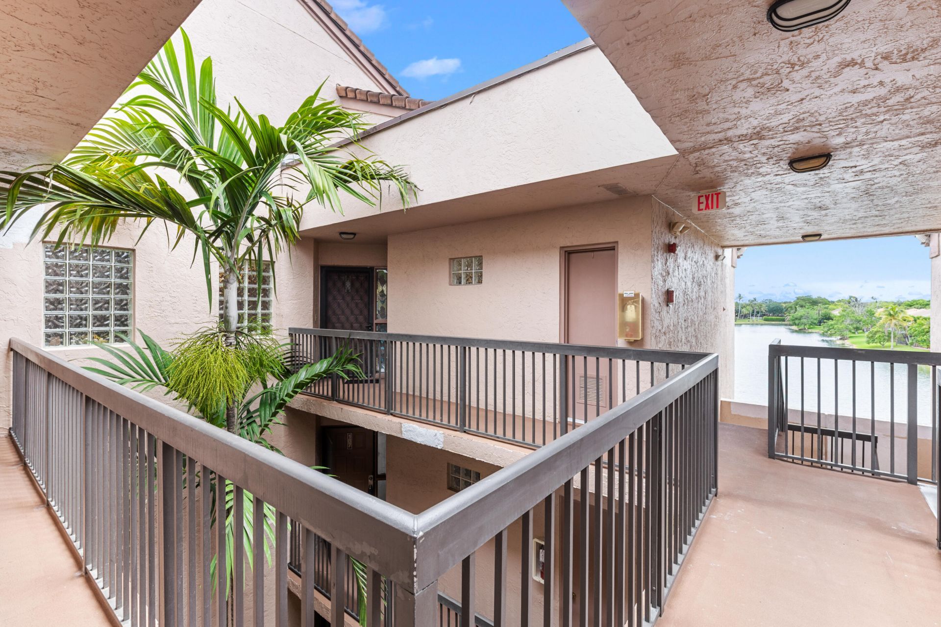 10790 NW 14th Street, Unit 189, Plantation, FL 33322 Photo