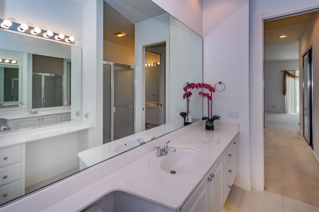 4705 Dovehill Drive, Palm Beach Gardens, FL 33418 Photo