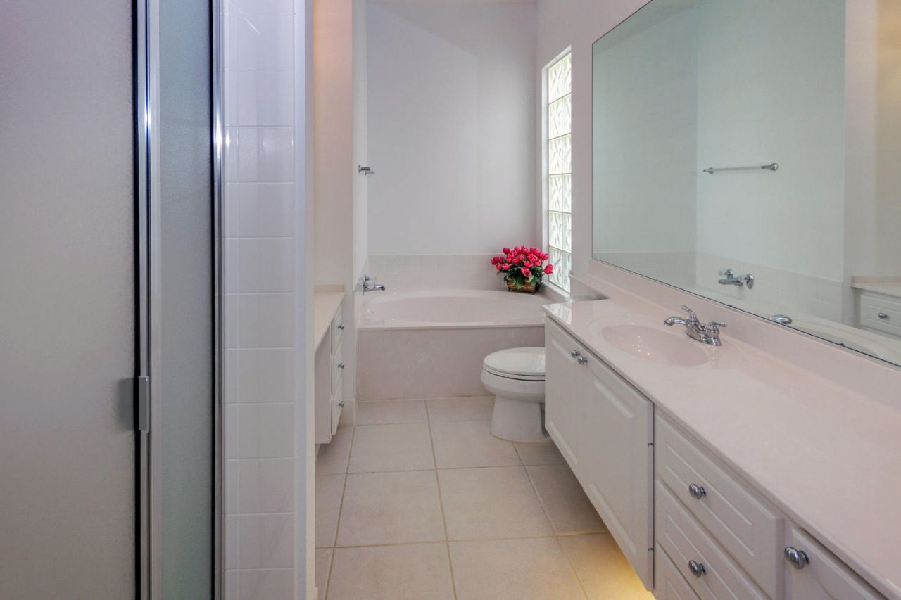 4705 Dovehill Drive, Palm Beach Gardens, FL 33418 Photo
