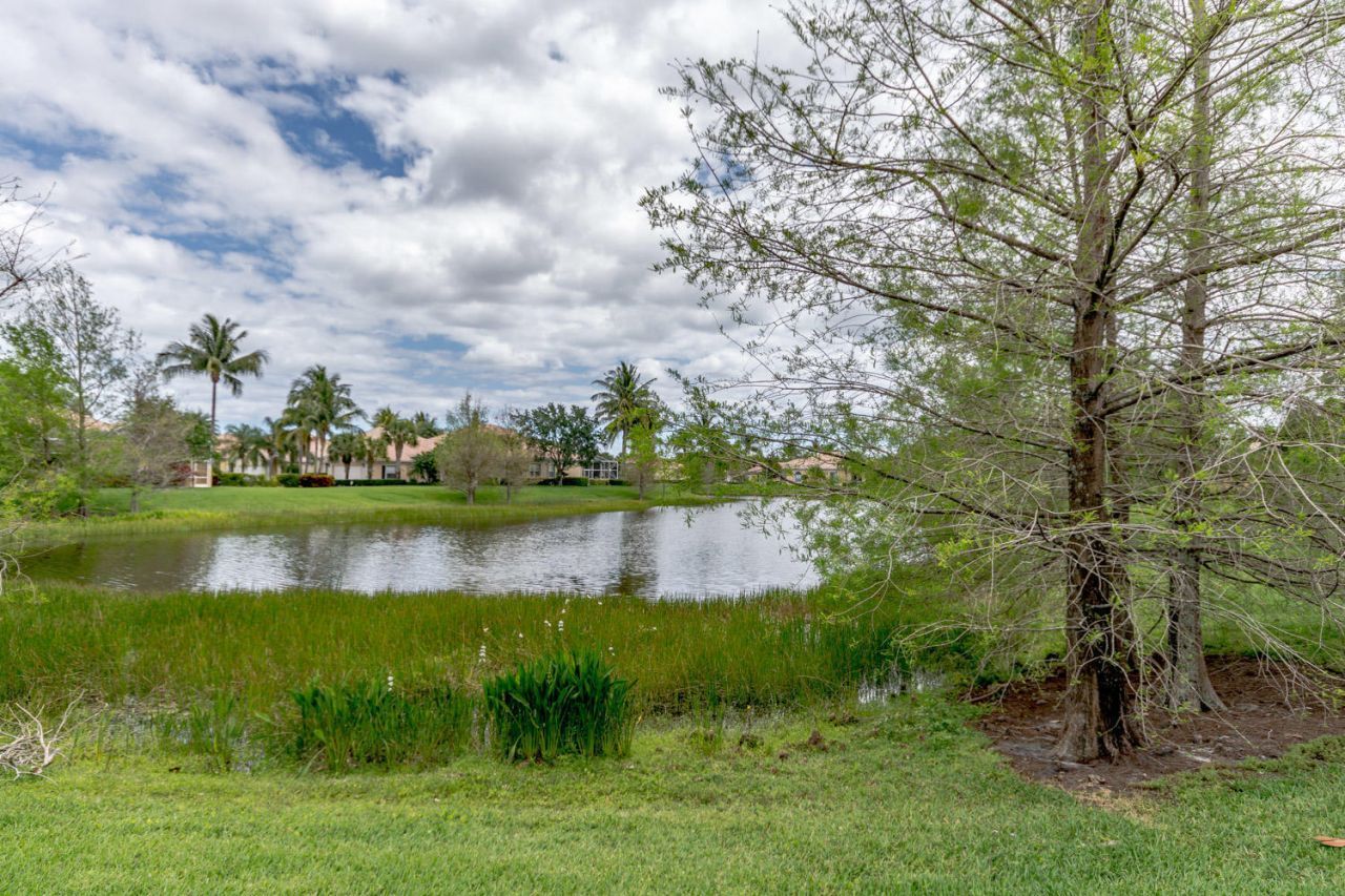 4705 Dovehill Drive, Palm Beach Gardens, FL 33418 Photo