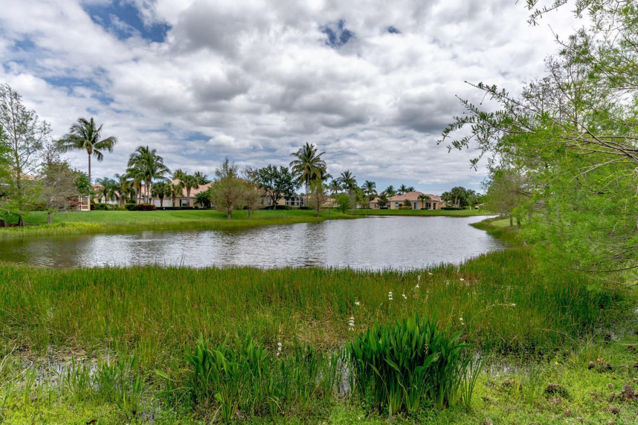4705 Dovehill Drive, Palm Beach Gardens, FL 33418 Photo