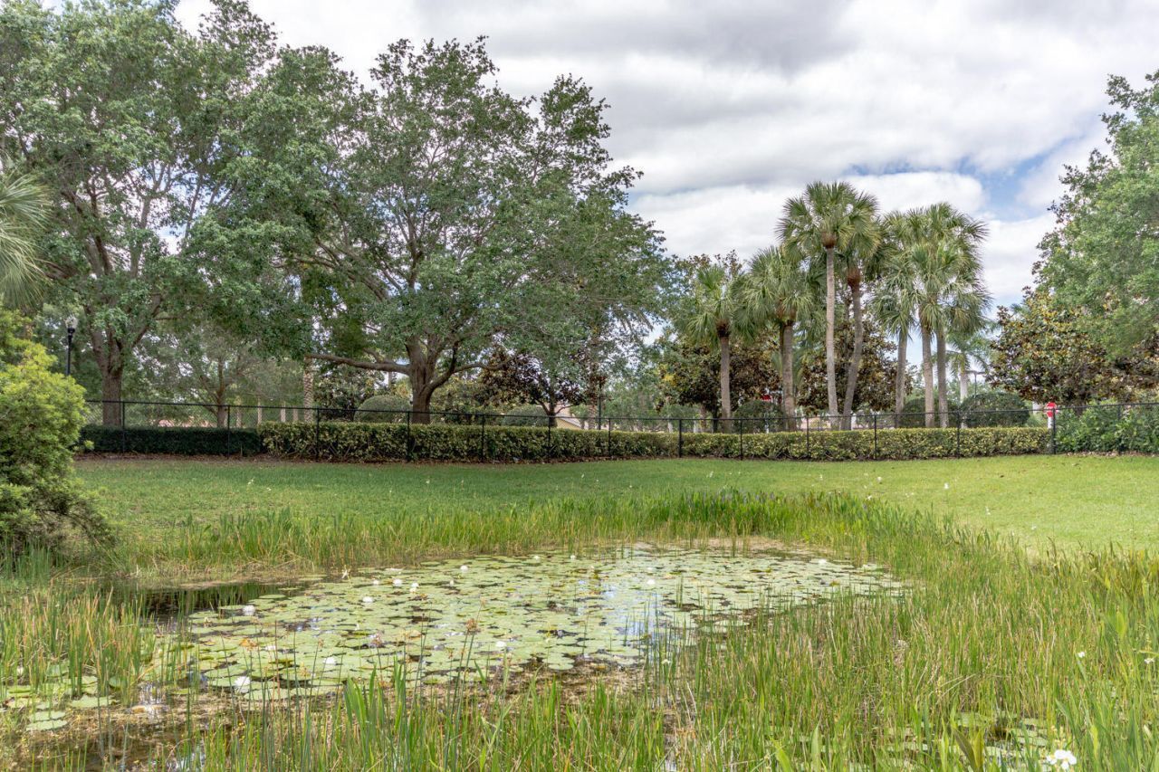 4705 Dovehill Drive, Palm Beach Gardens, FL 33418 Photo