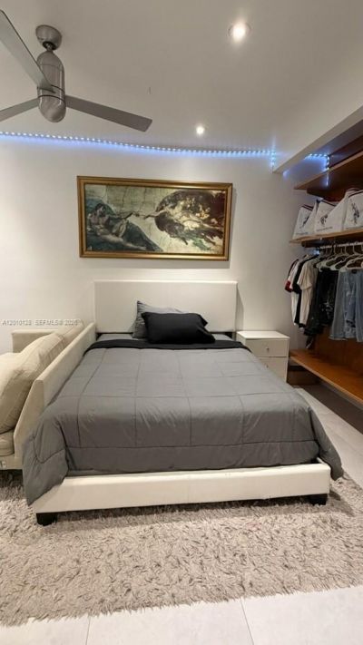 1043 NW 2nd St , Unit 3, Miami, FL 33128 Photo